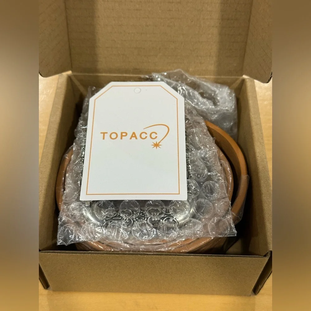 Topacc Tan Western Belt for girls New ( open box) Sz. Medium Youth.